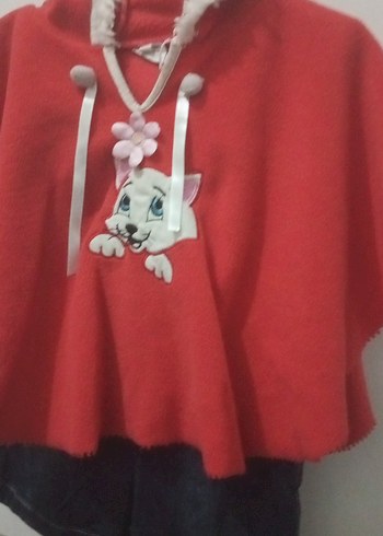 Nakışlı Kız Çocuk Kırmızı Panço - Görsel 2