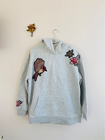 H&M sweatshirt