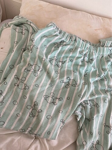 Penti penti kız çocuk pijama????