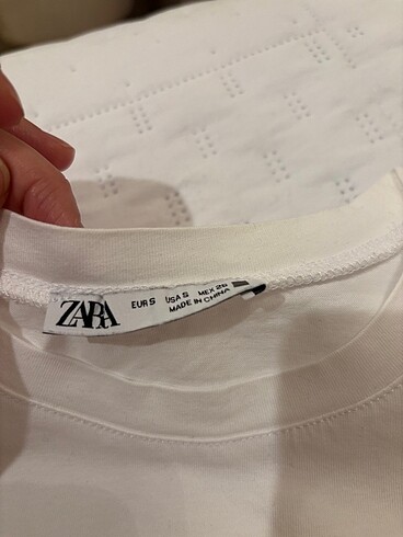 s Beden beyaz Renk Zara tişört
