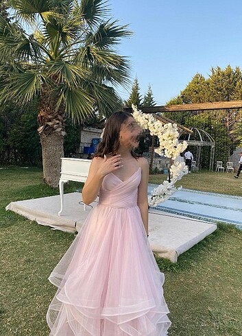 Toz Pembe Gece Elbisesi 
