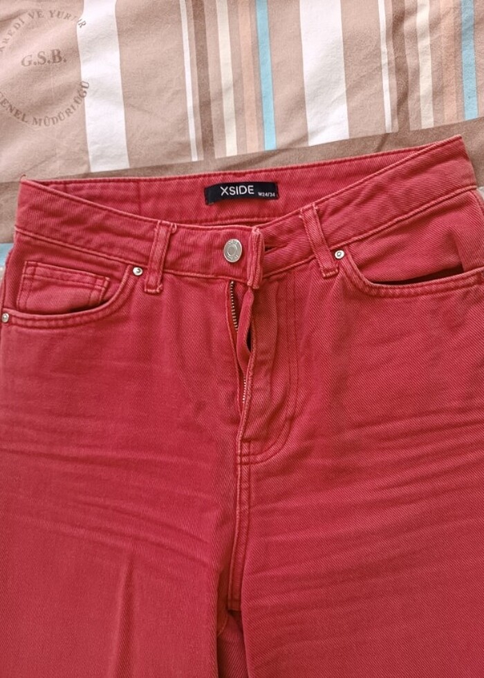 Kırmızı pantolon - Görsel 5
