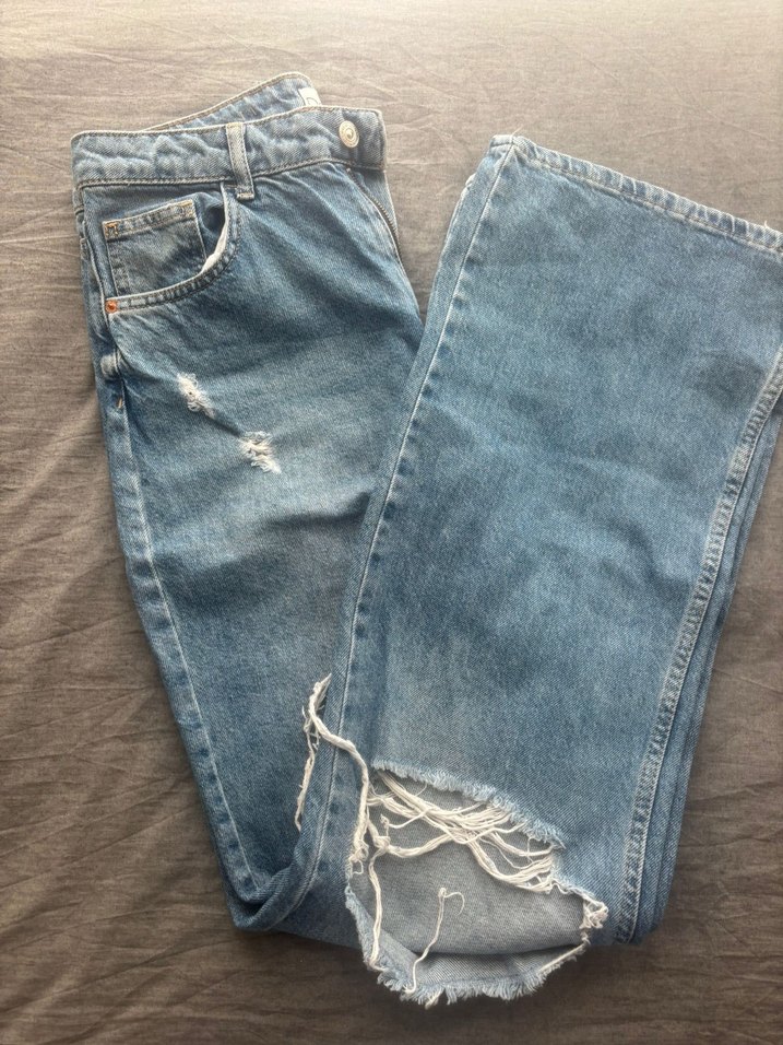 Defacto yırtık pantolon - Görsel 2