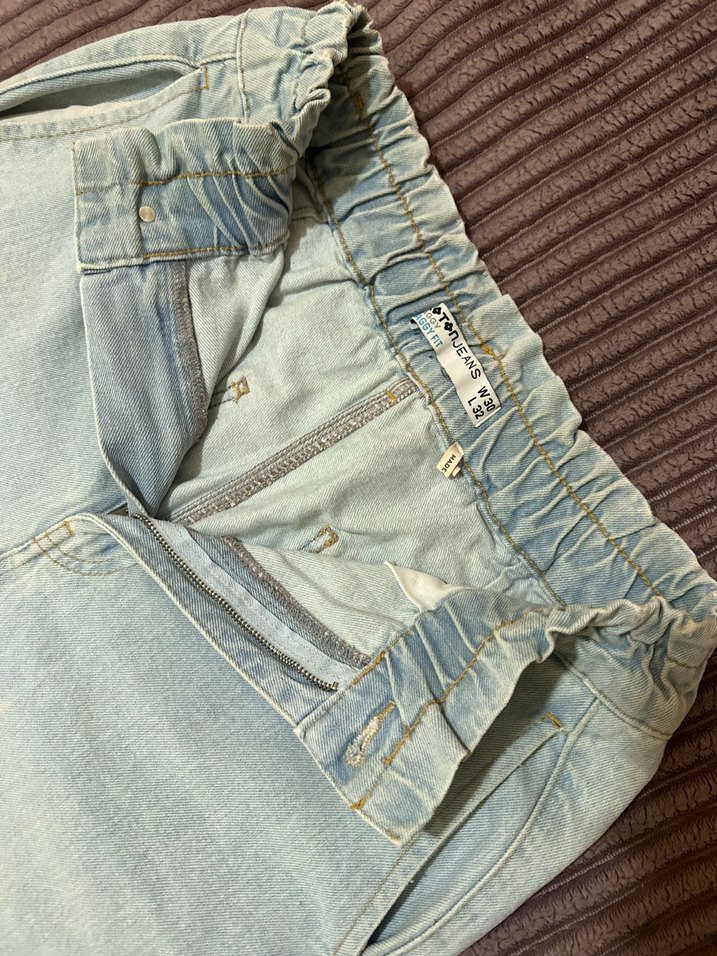 Açık Mavi Rahat Kesim Denim Pantolon — görsel 3/5
