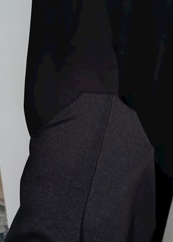 Siyah Kadın Midi Kumaş Pantolon - Görsel 2