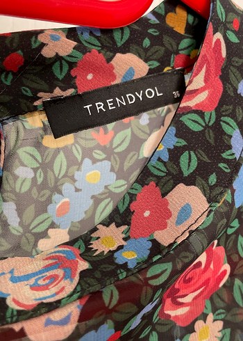 Trendyol & Milla Çiçek Desenli Uzun Kollu Transparan Bohem Bluz
