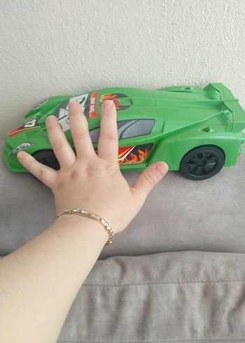 Yeşil Renkli Oyuncak Araba 17AE - Görsel 3