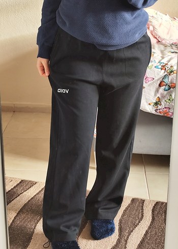 Kadın Siyah Rahat Kesim Eşofman Altı - Görsel 5