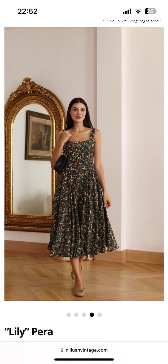 Çiçek Desenli Uzun Elbise - Görsel 4