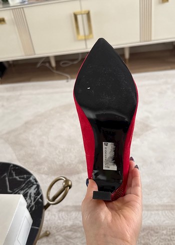 Klasik Kırmızı Süet Topuklu Stiletto - Görsel 4