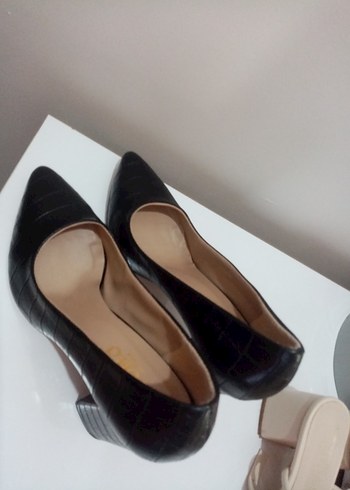 Diğer Bej Stiletto Topuklu Kadın Abiye Ayakkabı