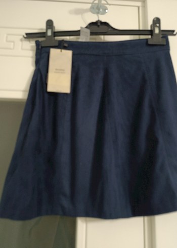 s Beden mavi Renk Kadın Lacivert Süet Pileli Mini Etek Bershka