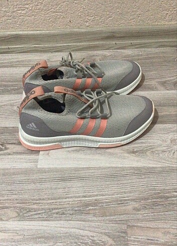 Adidas bayan Ayakkabı 