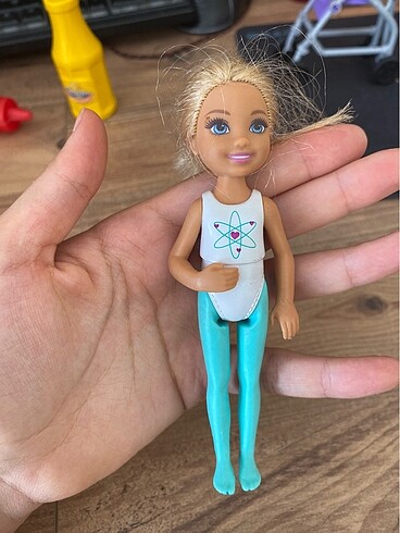 Barbie chelsea bebek
