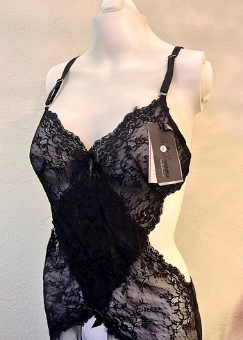 Siyah Dantel işlemeli gecelik - Görsel 3