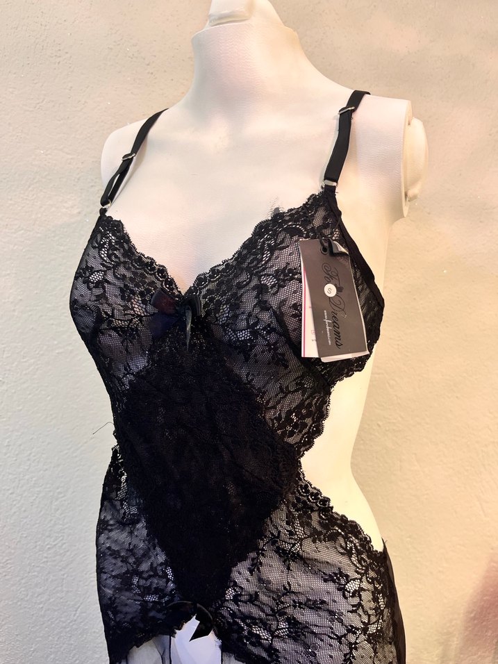 Siyah Dantel işlemeli gecelik - Görsel 3