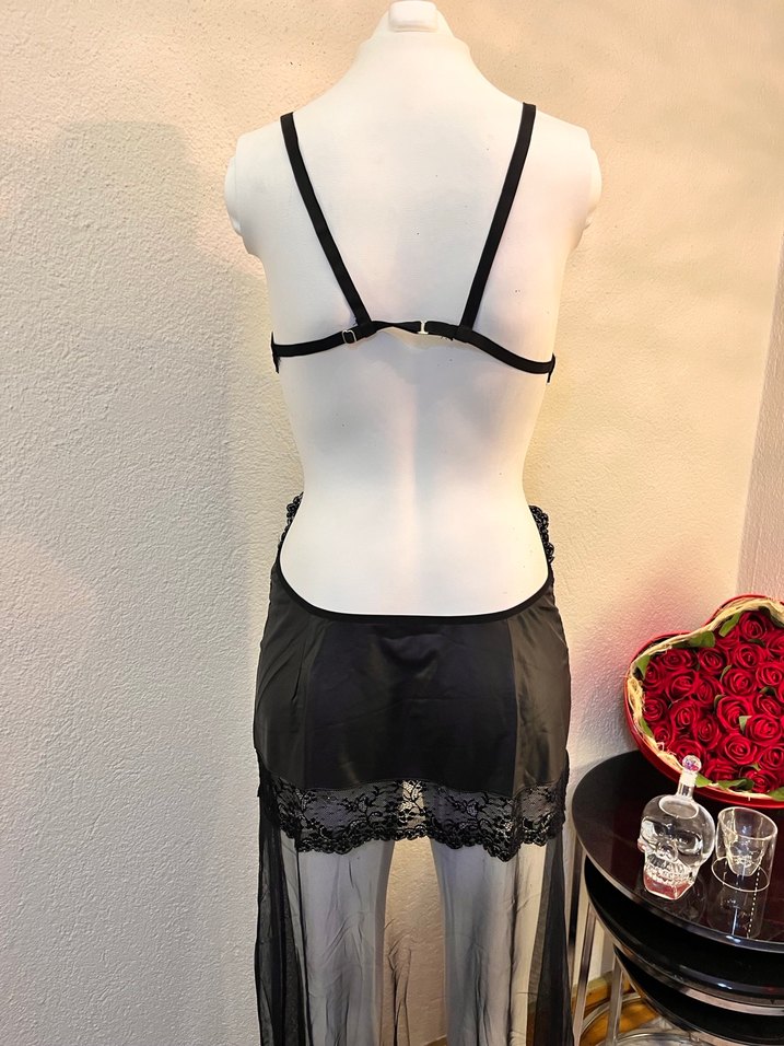 Siyah Dantel işlemeli gecelik - Görsel 4