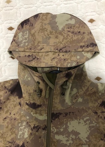 Kapüşonlu Kamuflaj Desenli Erkek Mont - Görsel 2