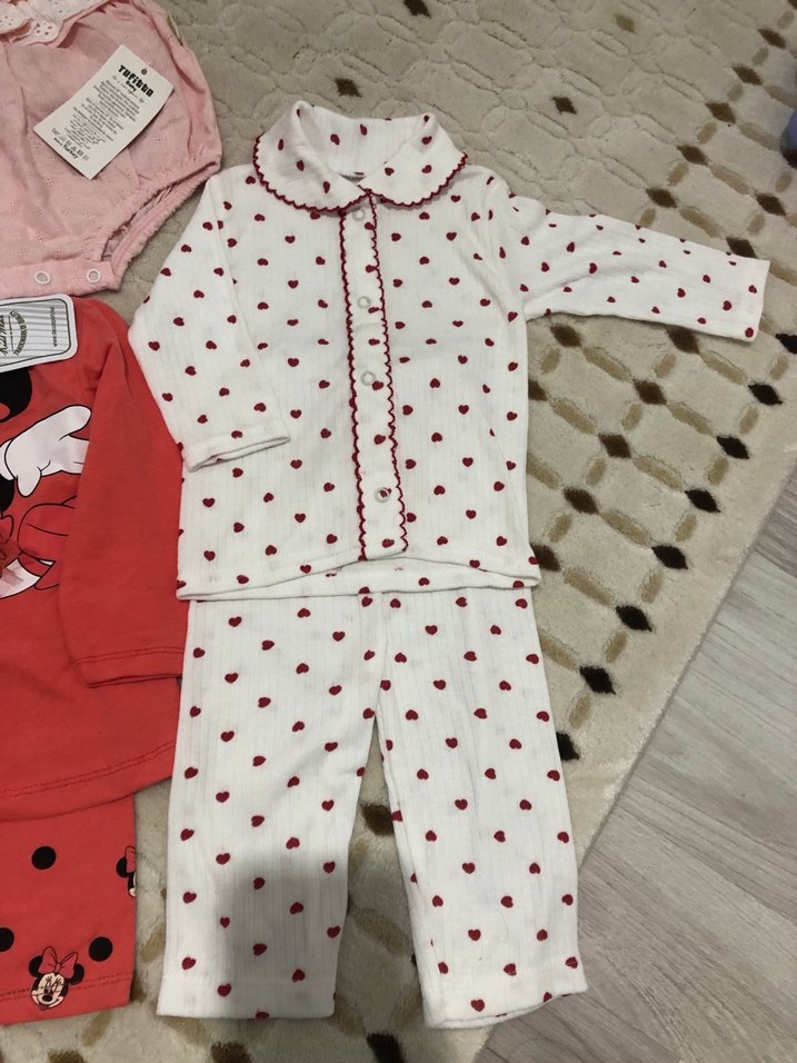 Kız bebek takımları - Görsel 3