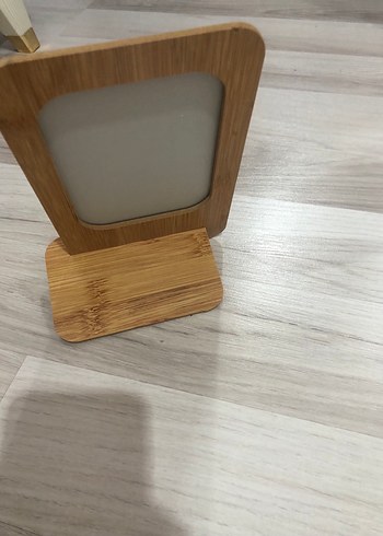 Bej Ahşap Çerçeveli Masa Aynası - Görsel 2