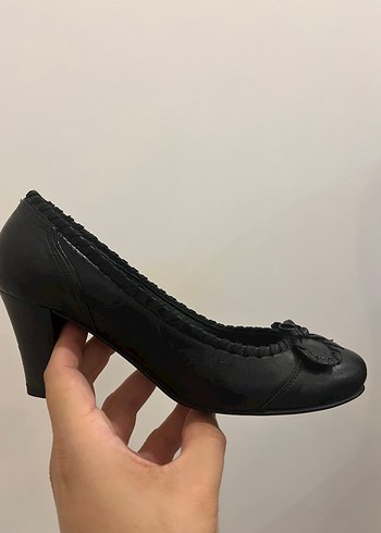 Tokalı Siyah Kadın Topuklu Stiletto %100 Gerçek Deri - Görsel 2