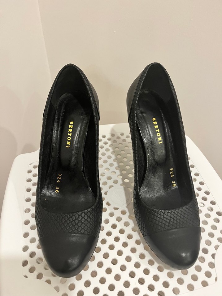 Siyah Yılan Desenli Stiletto Topuklu Kadın Ayakkabı - Görsel 2