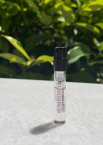 Victoria s Secret Victoria's Secret Bombshell Kadın Parfümü 1.5 ml