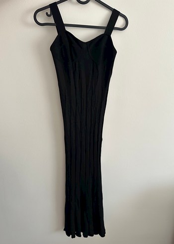 H&M Siyah Midi Askılı Elbise - Görsel 2