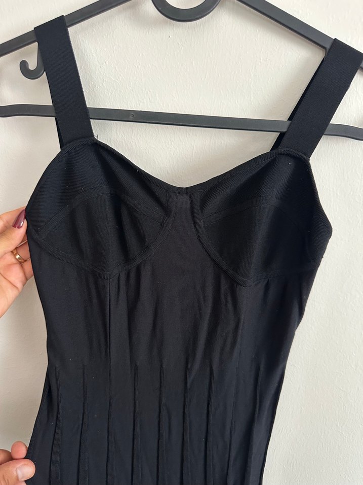 H&M Siyah Midi Askılı Elbise - Görsel 4