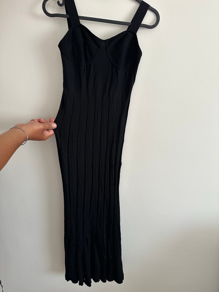 H&M Siyah Midi Askılı Elbise - Görsel 3