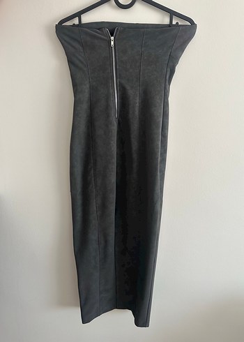 Bershka Gri Deri dokulu Straplez Uzun Elbise - Görsel 5