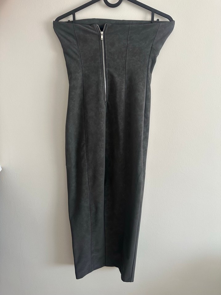 Bershka Gri Deri dokulu Straplez Uzun Elbise - Görsel 5