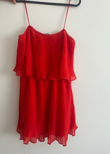 Zara Kırmızı Pilili Mini Askılı Elbise - Görsel 2