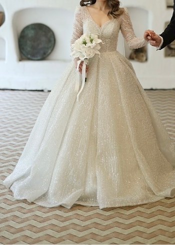 UZUN KOLLU V YAKA TAŞLI TASARIM GELİNLİK - Görsel 2