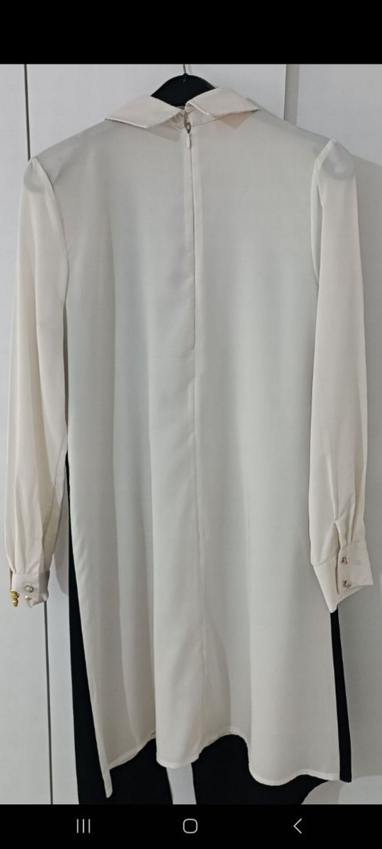 Beyaz Yakalı Uzun Kollu Siyah Fermuarlı tunik - Görsel 3