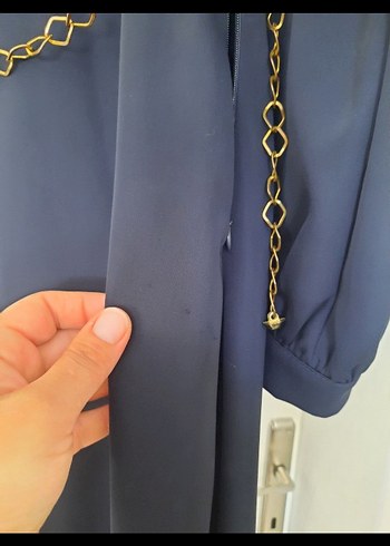 Zincir Detaylı Mavi İşlemeli Uzun Elbise - Görsel 5