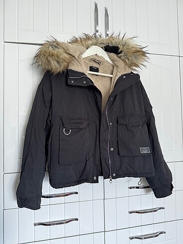 Bershka siyah mont