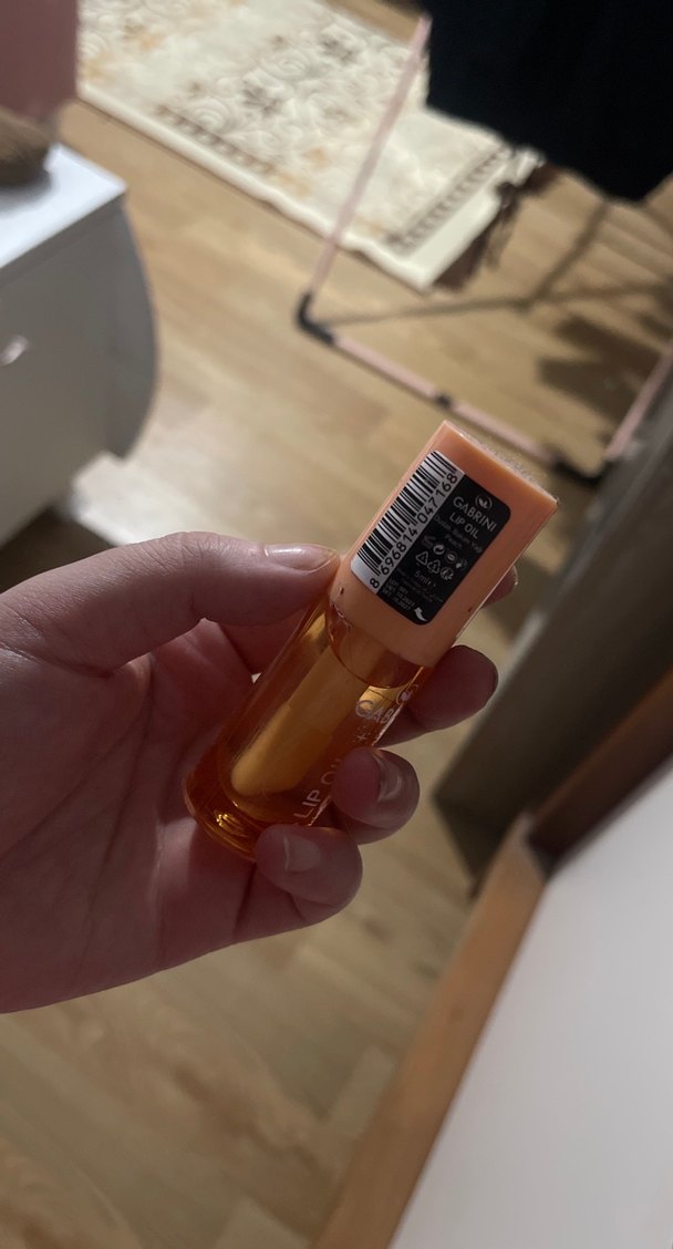 Parlak Turuncu Dudak Parlatıcısı - Görsel 2