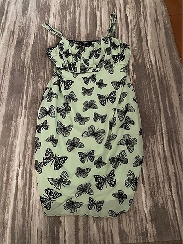 bershka elbise