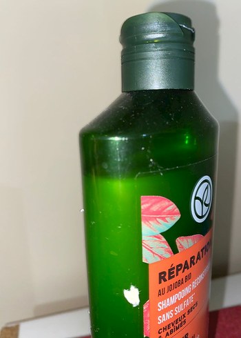  Beden Yves Rocher Onarıcı Şampuan 300 ml