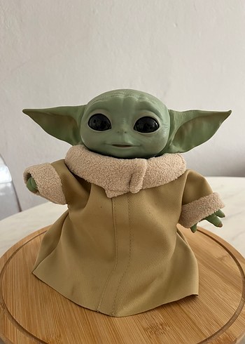 Baby Yoda Figürü