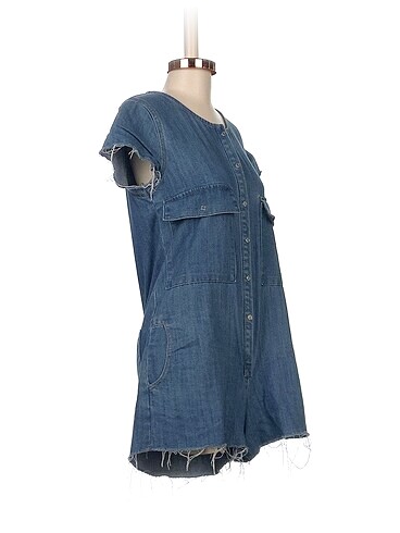 Pull and Bear Pull and Bear Kısa Tulum %70 İndirimli.