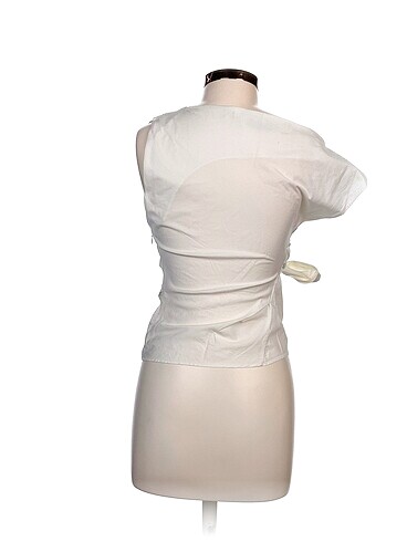 s Beden Zara Bluz %70 İndirimli.