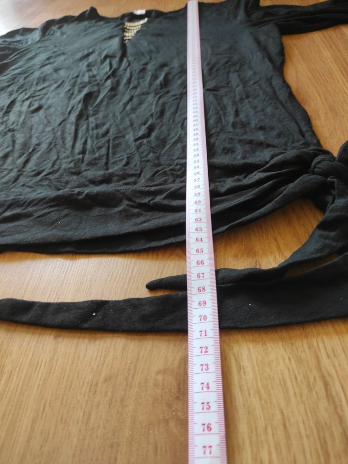 Siyah taş detaylı penye bluz - Görsel 5