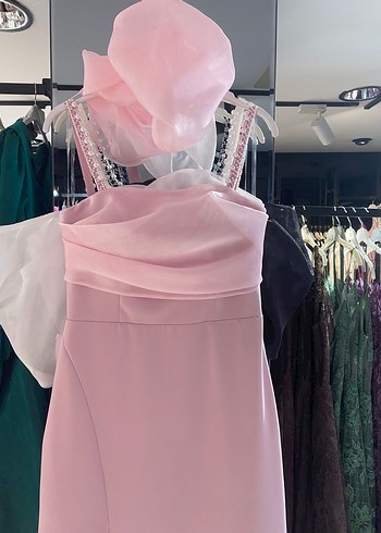 Pudra Pembe Drapeli Uzun Abiye Elbise