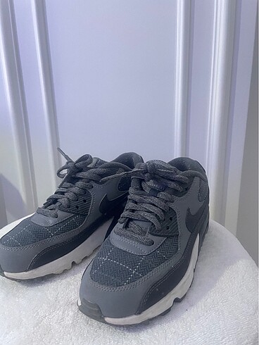 Nike gri renk spor ayakkabı