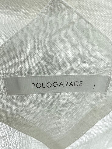 s Beden beyaz Renk Polo Garage Bluz %70 İndirimli.