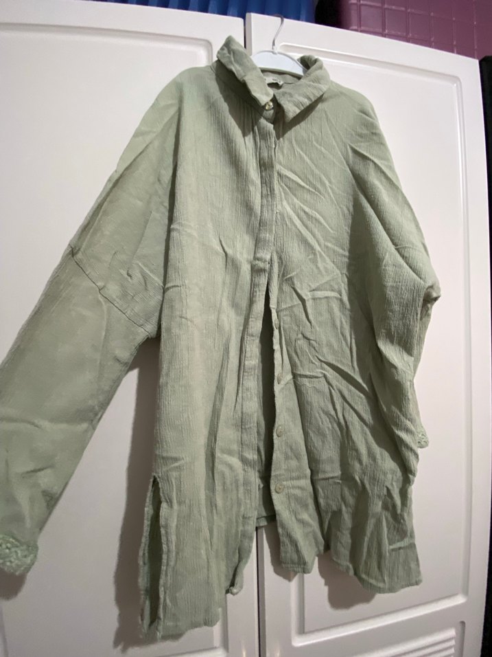 Düğmeli Uzun Kollu Keten Kadın Gömlek - Görsel 3