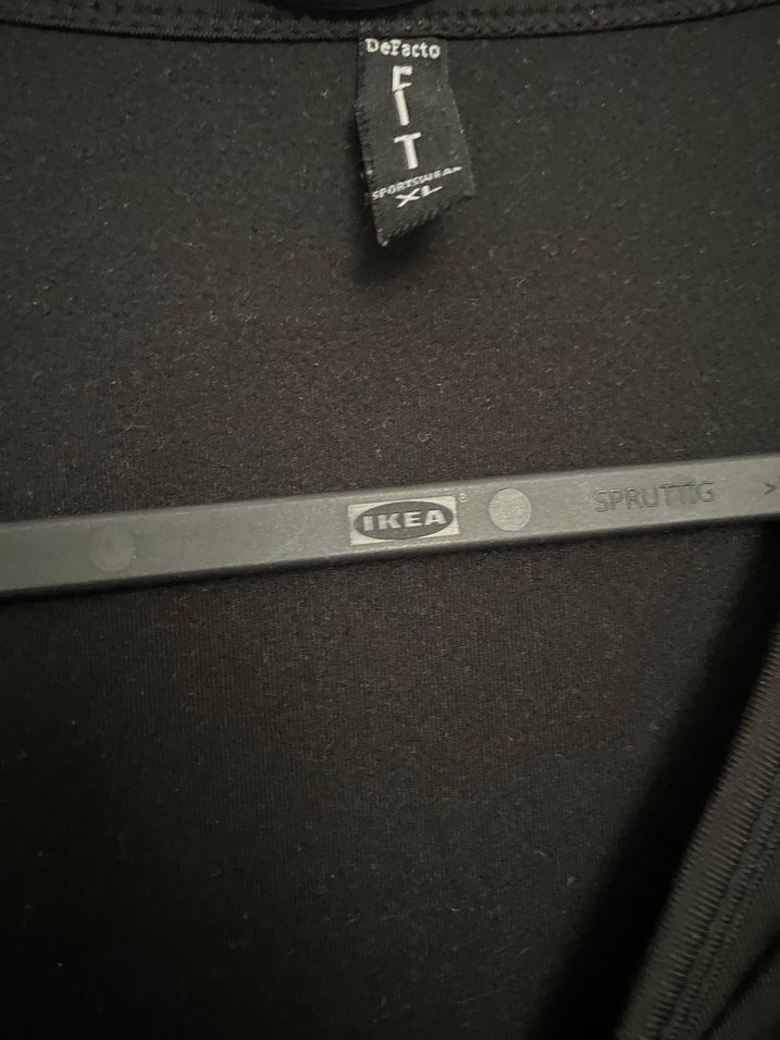 Siyah Uzun Kollu Crop Top - Görsel 3