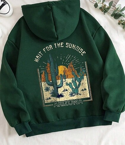 4 farklı renk seçeneği ile arizona baskılı oversize sweatshirt